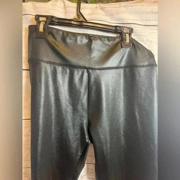 Wild fable black pleather leggings - Picture 4 of 4